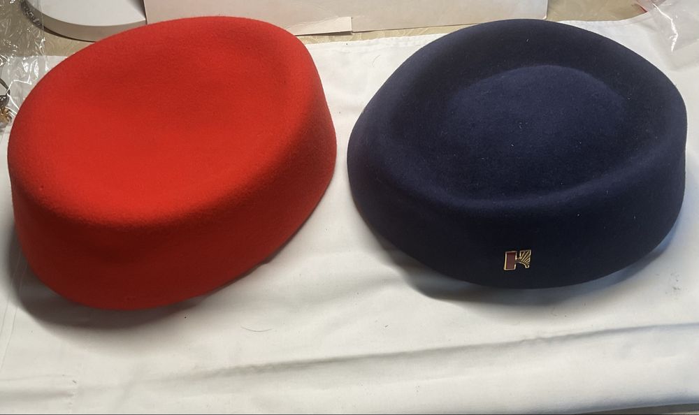 Chapéus de hospedeira Companhia de aviação Fernandez y Roche