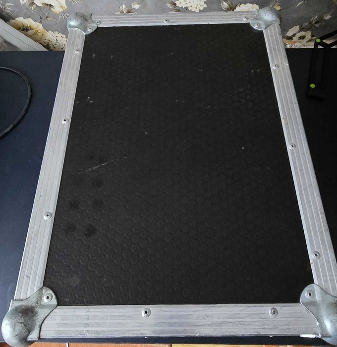 Pioneer DJM 850 plus skrzynia i pokrywa ochrona