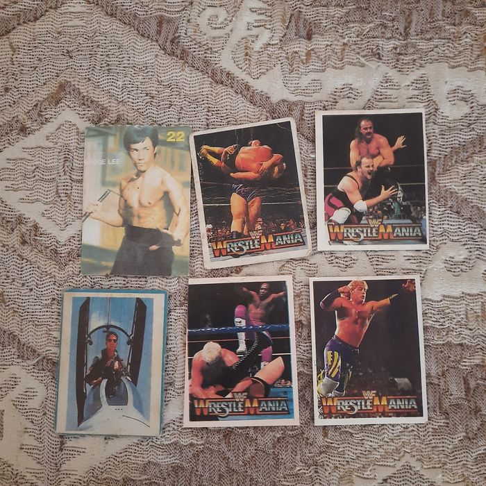 Вкладыши(фантики) спорт, деньги(валюта),дисней, барби, Turtless