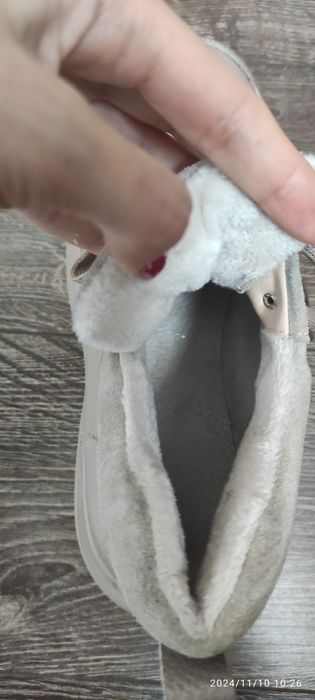 Демісезонні жіночі черевики