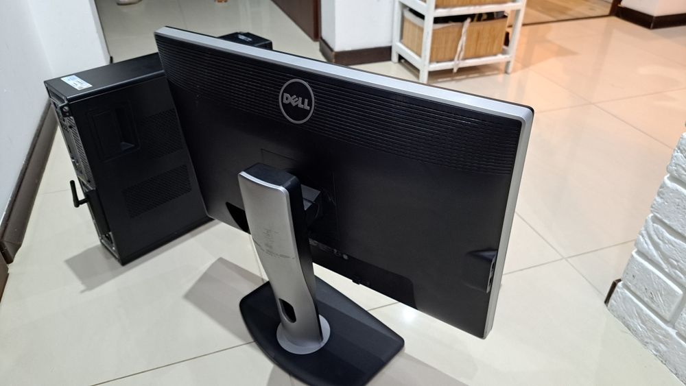 Komputer stacjonarny dell