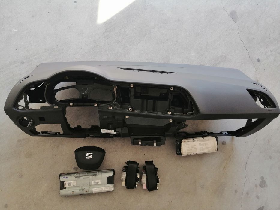 Kit airbag Seat Leon 5F Pombal • OLX Portugal