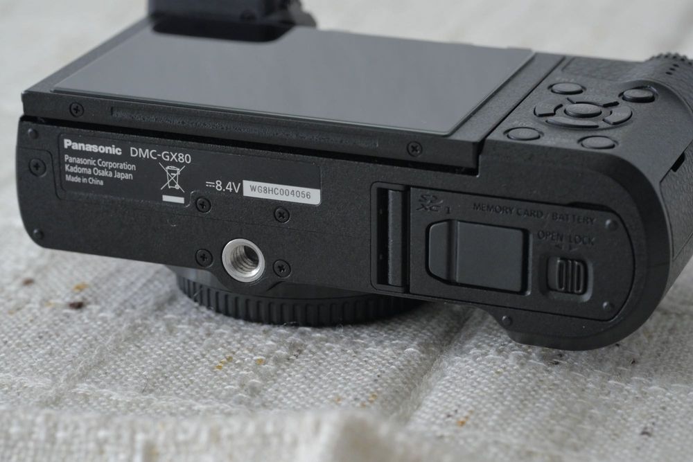 Panasonic Lumix GX80 (GX85) Preto