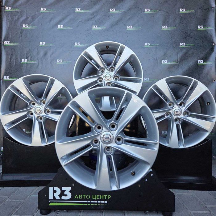 Легкосплавні диски 5x115 R17 7.5J ET45 D70.1 OPEL CR52