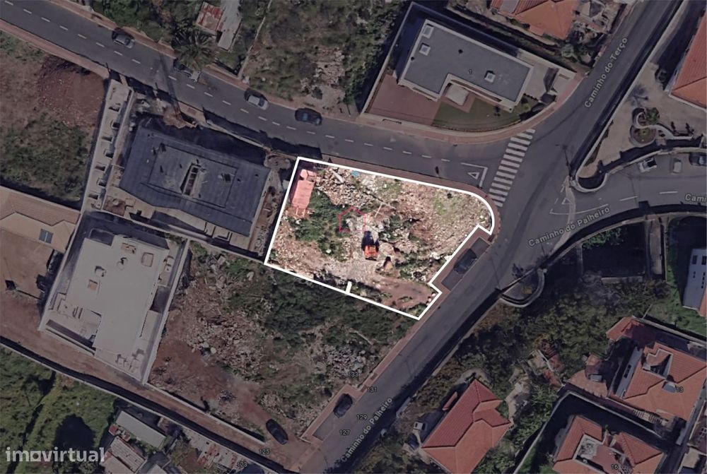 Terreno urbano com 618m² para Construção - Funchal