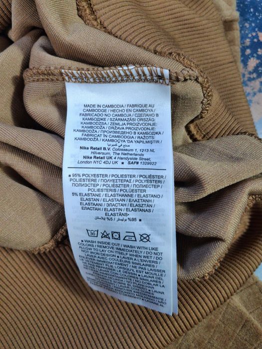 Велюровая кофта Nike Velour Polo женская свитшот Swoosh Essential