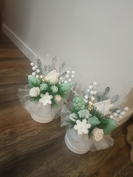 Stroiki bożonarodzeniowe z własnoręcznie robionych świec sojowych