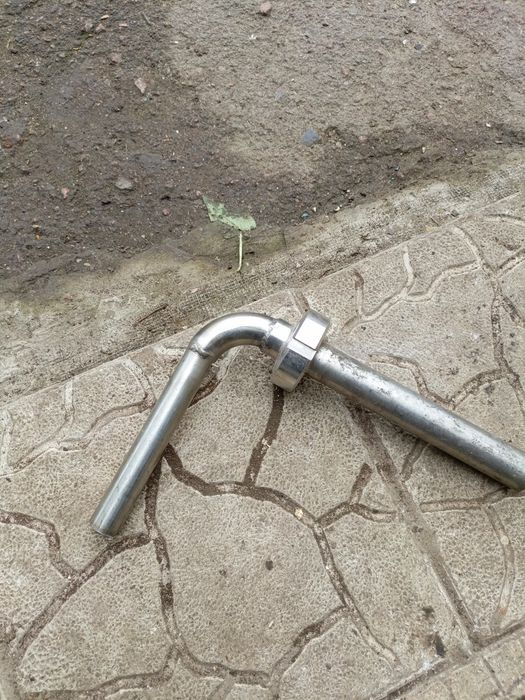 Нержавка  трубы угол28мм 32мм 51мм . 83мм. И другие. Профіль. Трубы и