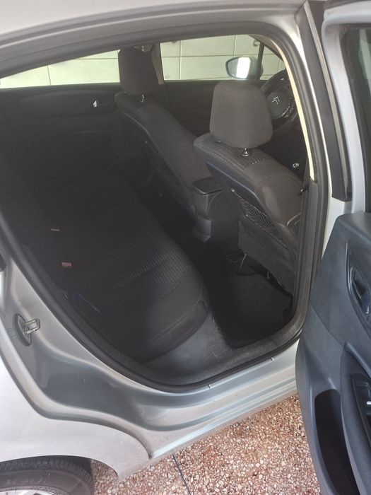 Citroën C4 1.6  .