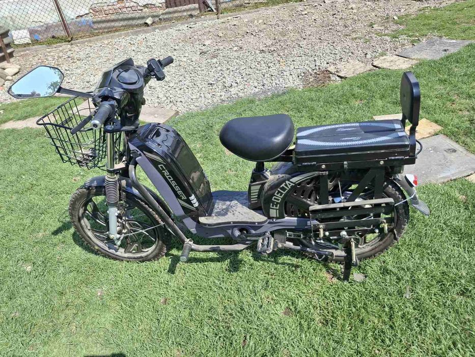 Електро-скутер Crosser E-Delta, в ідеальному стані, як новий