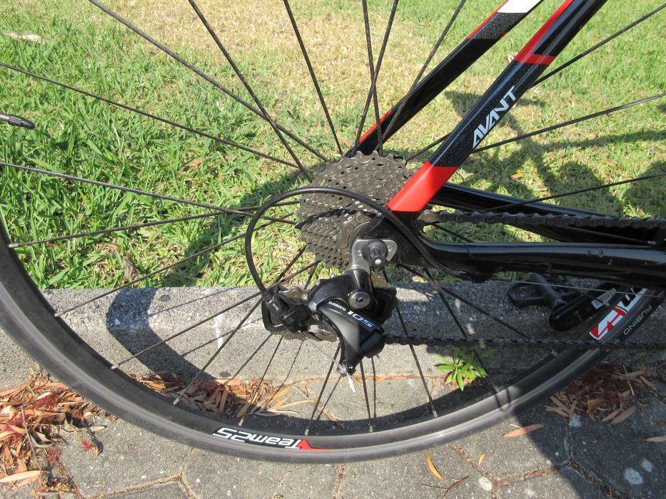 Bicicleta de Estrada Orbea Avant – Excelente Estado