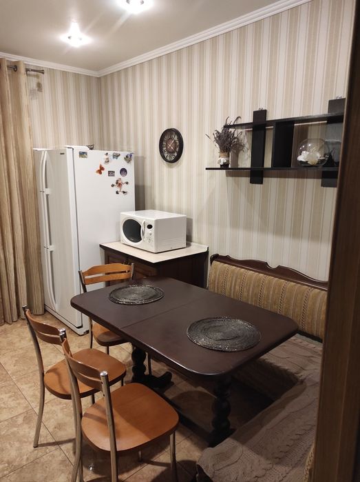 Здається 2х кім квартира Поділля 15500+