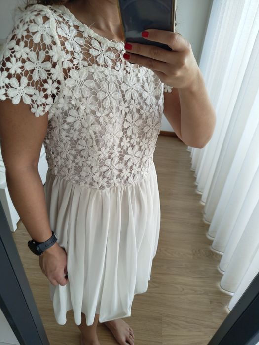 Vestido branco com renda