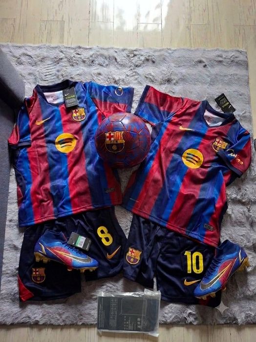 Stroj komplet pilkarski Fc Barcelona 26/27 Pedri Yamal (122)(128)(134)(140)(152)(158)