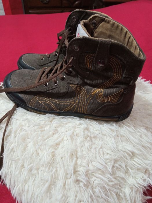 Bota tamanho 37 ,