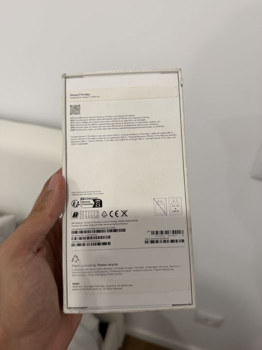 Iphone 17 pro max c/novo