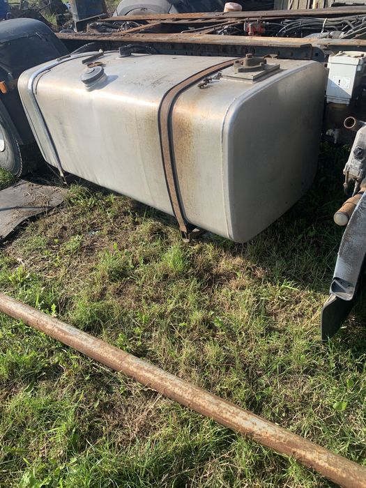 Бак паливний алюмінієвий