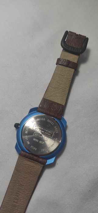 Relógios Benetton vintage.