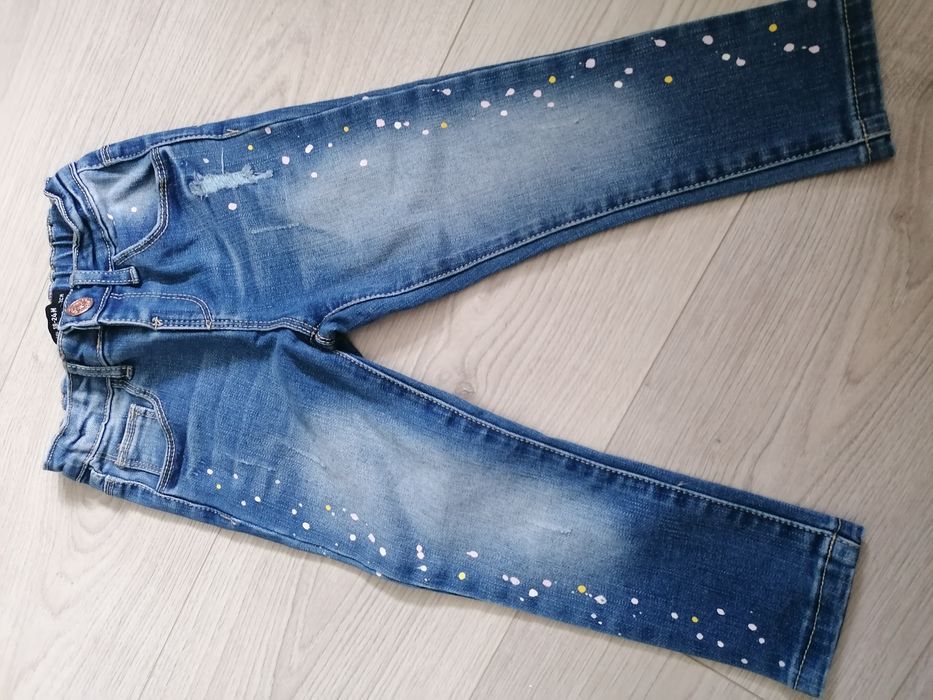 Spodnie jeansowe 92