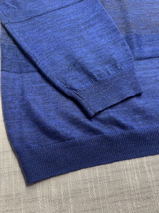 Męski sweter z okrąglym dekoltem