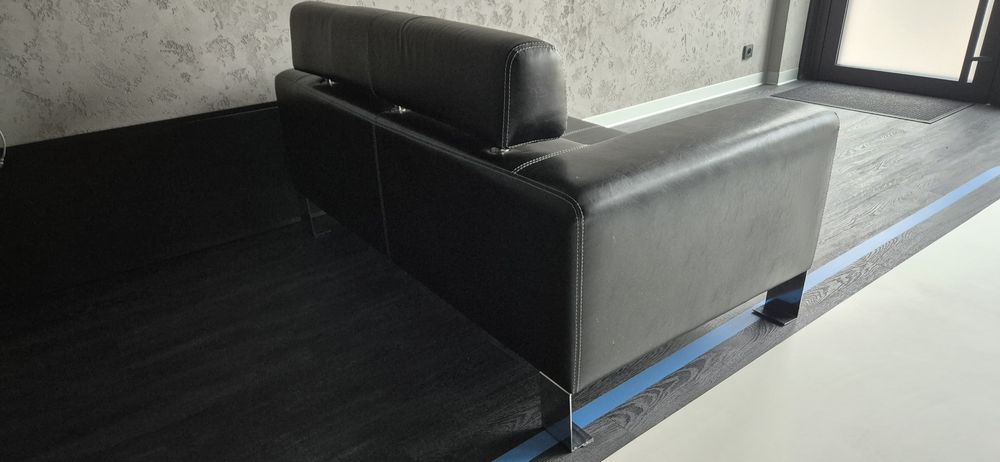 Sofa biurowa loft , skóra eko, wysoka jakość - stan perfekcyjny