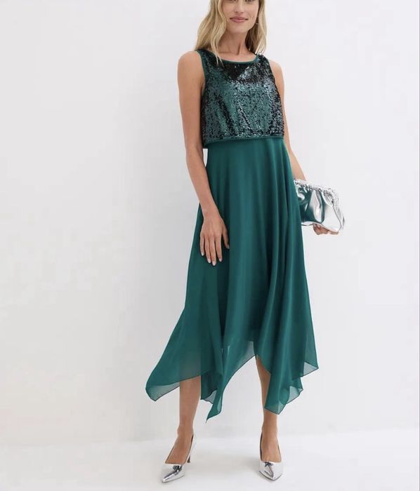 Piekna elegancja wyhodna suknia sukienka