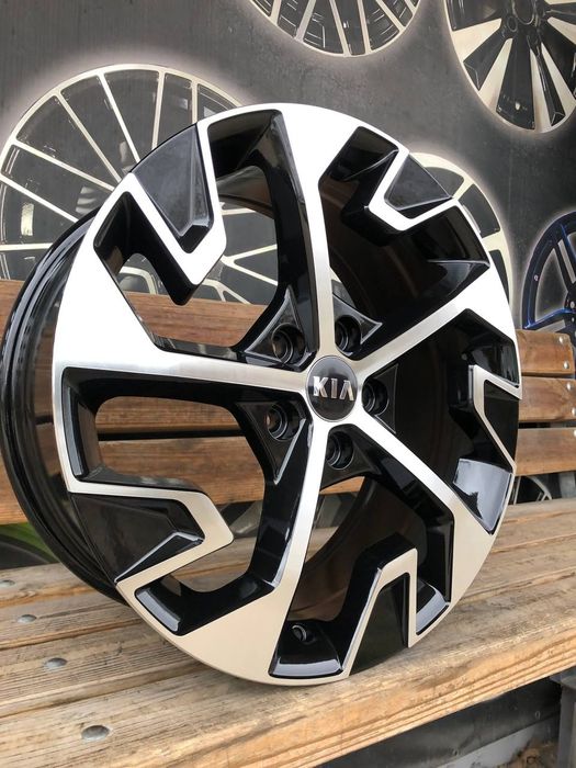 777 Новые диски R18 5/114.3 Kia Hyundai Nissan Mitsubishi Toyota