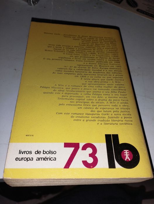 Livro "A Mãe" Máximo Gorki