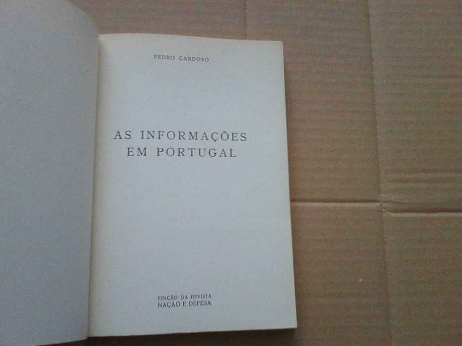 As informações em Portugal