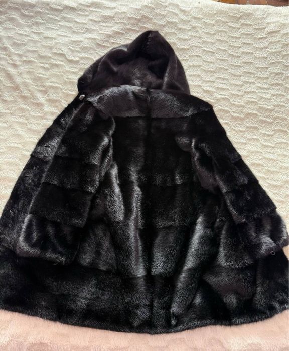 Норкова шуба в ідеальному стані