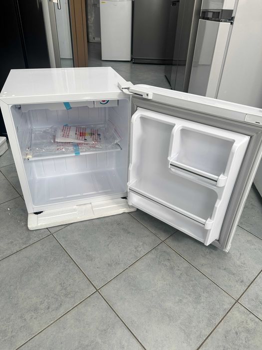 OUTLET nowa Chłodziarka TCL RF045DWE0 50.1cm 45L Biała gwar 2 lata D8 &