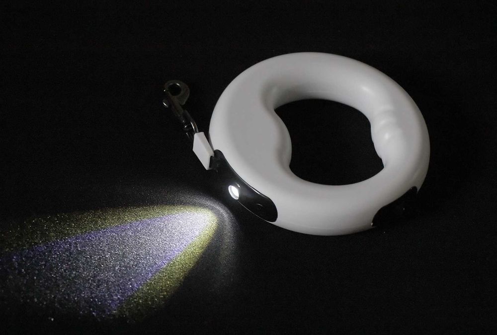 Повідок-рулетка для собак з вбудованим LED ліхтариком 3м фонариком