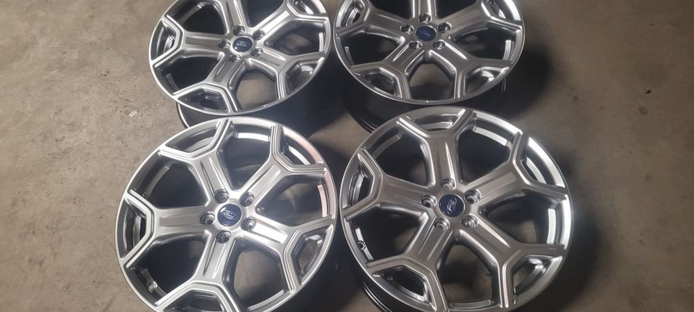 Oryginalne felgi Ford 19  5x108 polecam