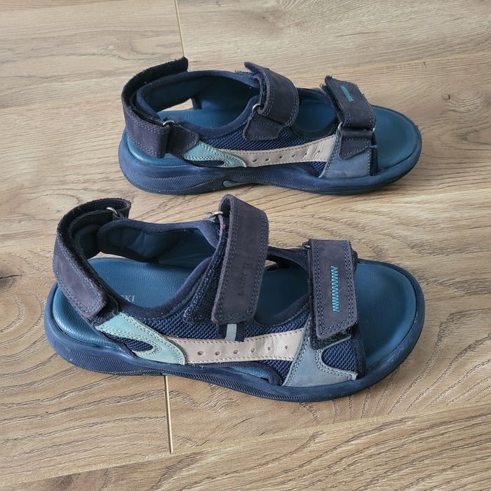 Sandały chłopięce skórzane r.35 Lasocki