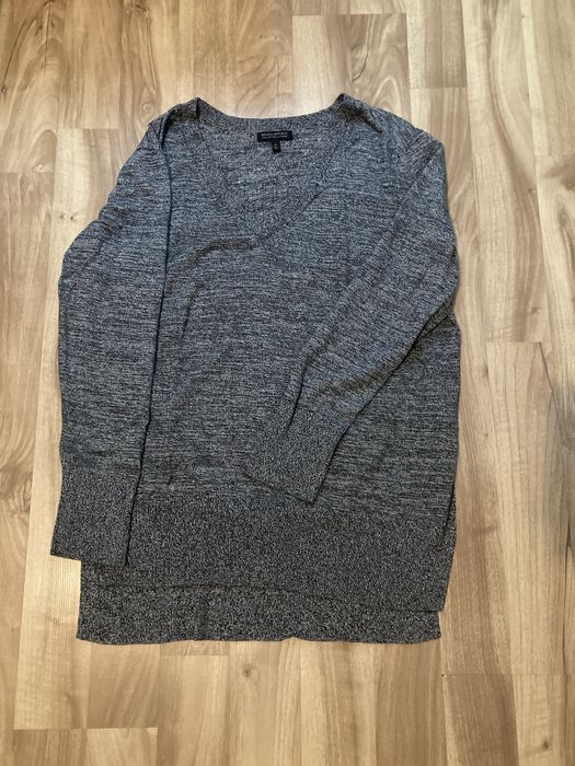 Luźny długi sweter