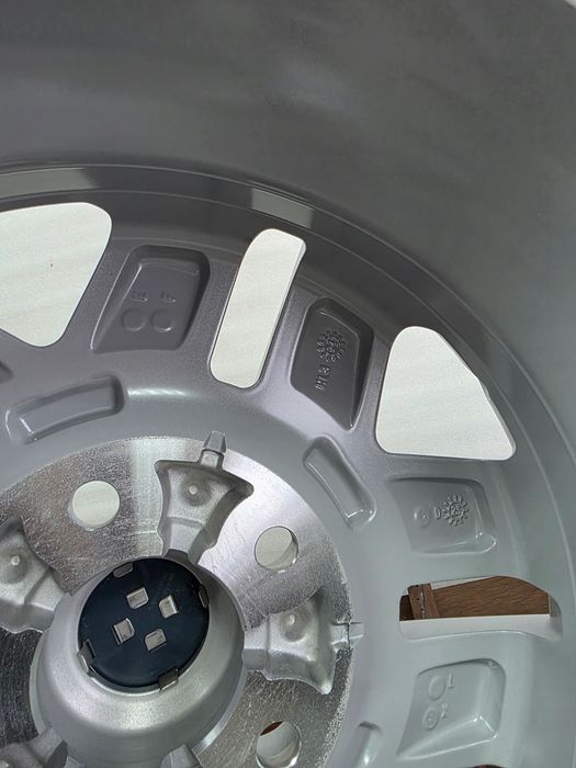 Felgi Aluminiowe 16 Cali Fiat Ducato Citroen Jumpy Peugeot Boxer 5X130
