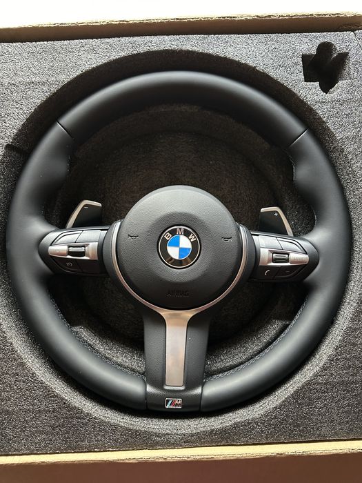 М руль BMW кермо для F10 / F11 / F06 / F13 / F07/F01/F02.