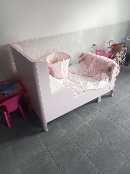 Cama de criança pequena