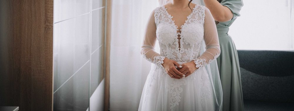 Śnieżnobiała suknia ślubna XS/S