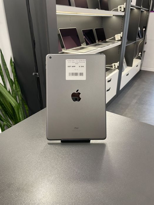 Планшет iPad 7 10.2” 32GB Wi-Fi • ГАРАНТІЯ • СТАН 9.6/10 97404