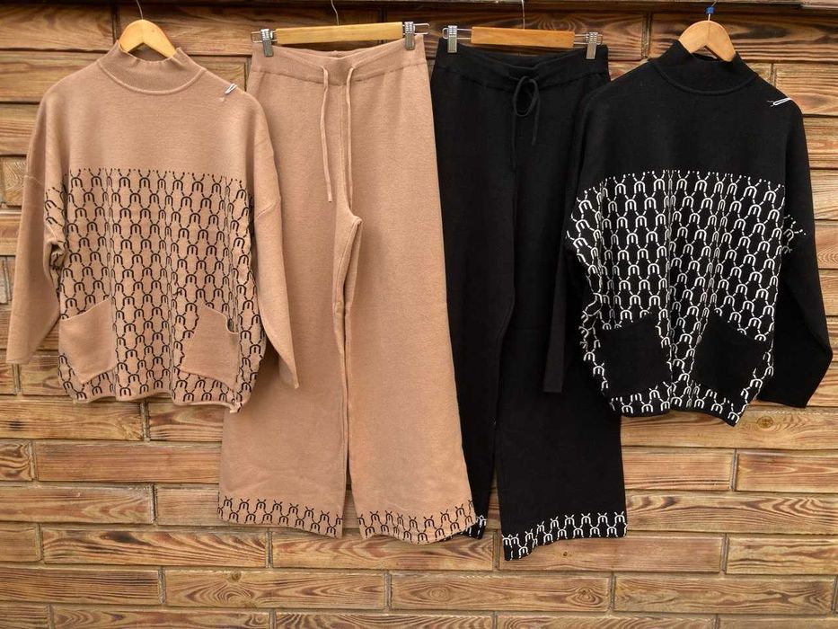 Жіночий в'язаний костюм широкі штани Палаццо