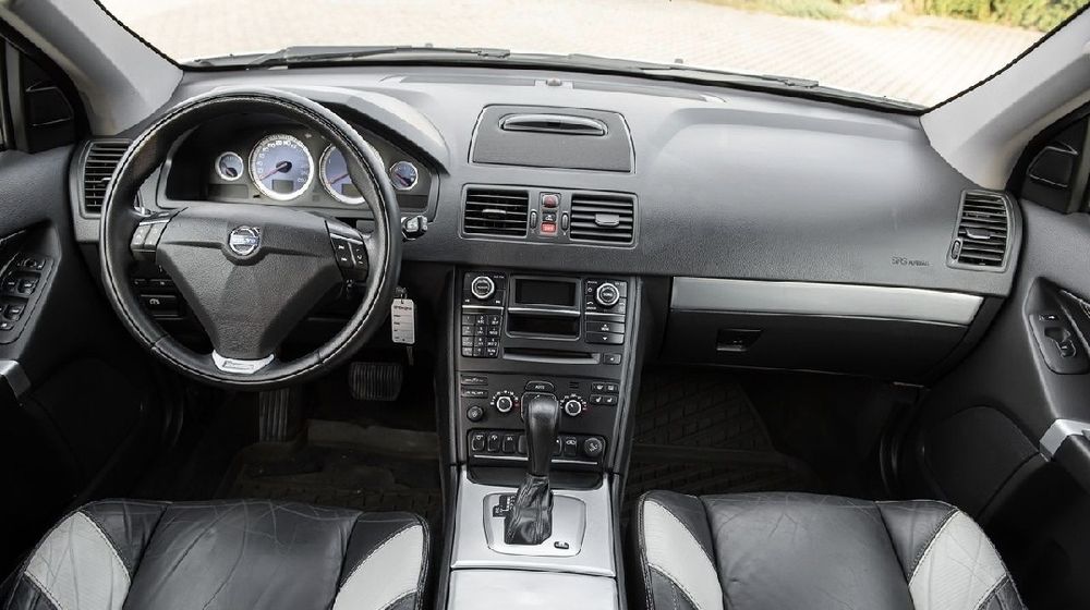 Продам Volvo CX90 2.4 TDI 4x4 2009 Год