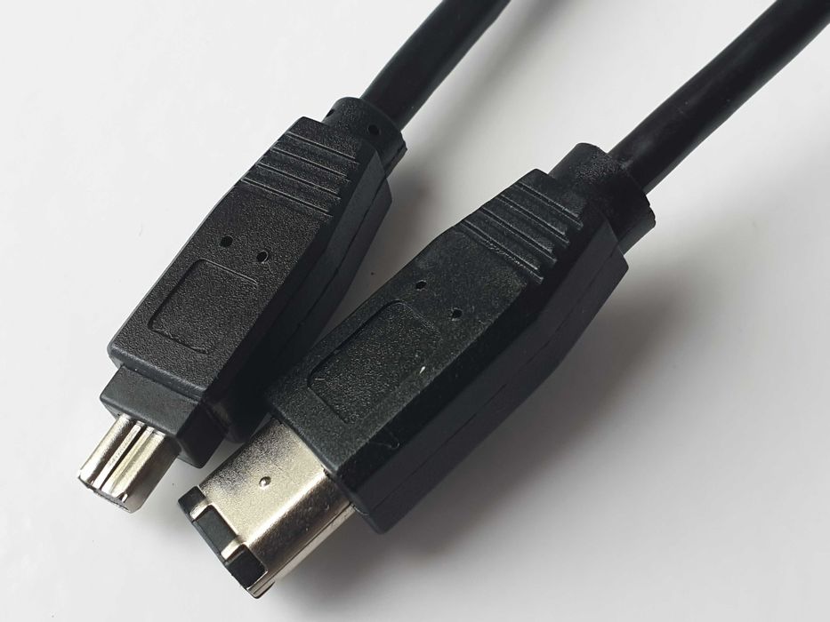кабель IEEE 1394  FireWire 6 pin to FireWire 4 pin 2m