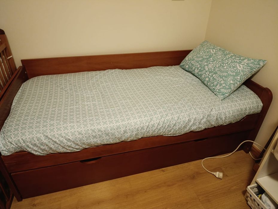 Cama de solteiro64740291120641120