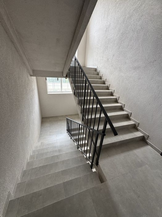 1-кімн. «новобудова» в р-ні Кварцу, 2-й поверх, 47 м.кв.