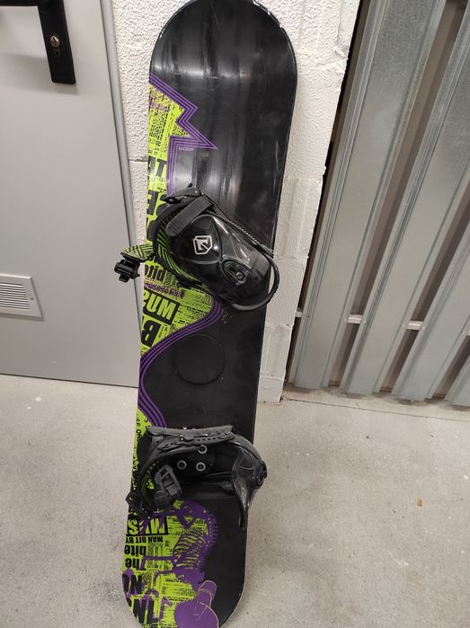 Deska snowboardowa 130cm