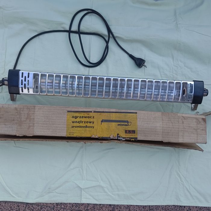 Ogrzewacz wnętrzowy promiennikowy R-5a