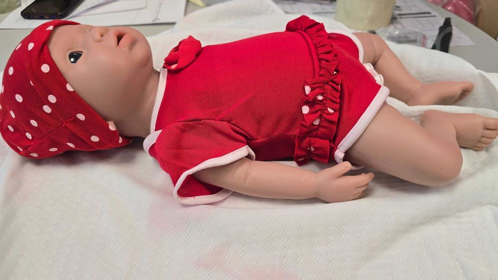 realistyczna lalka Reborn dziewczynka silikonowa pełna
