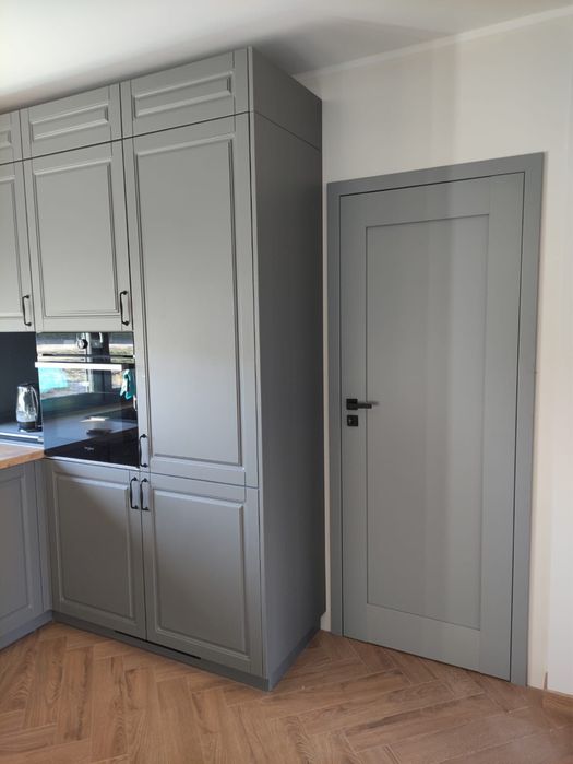 Drzwi wewnętrzne ELEGANCE Windoor czarne białe przylgowe bezprzylgowe