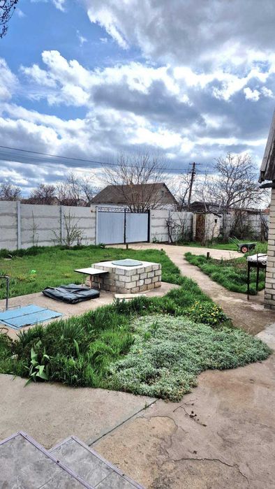 Дача з газом, капітальным ремонтом, 10 км від Одессы.